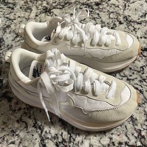 Nike Sacai x VaporWaffle 'Sail Gum'